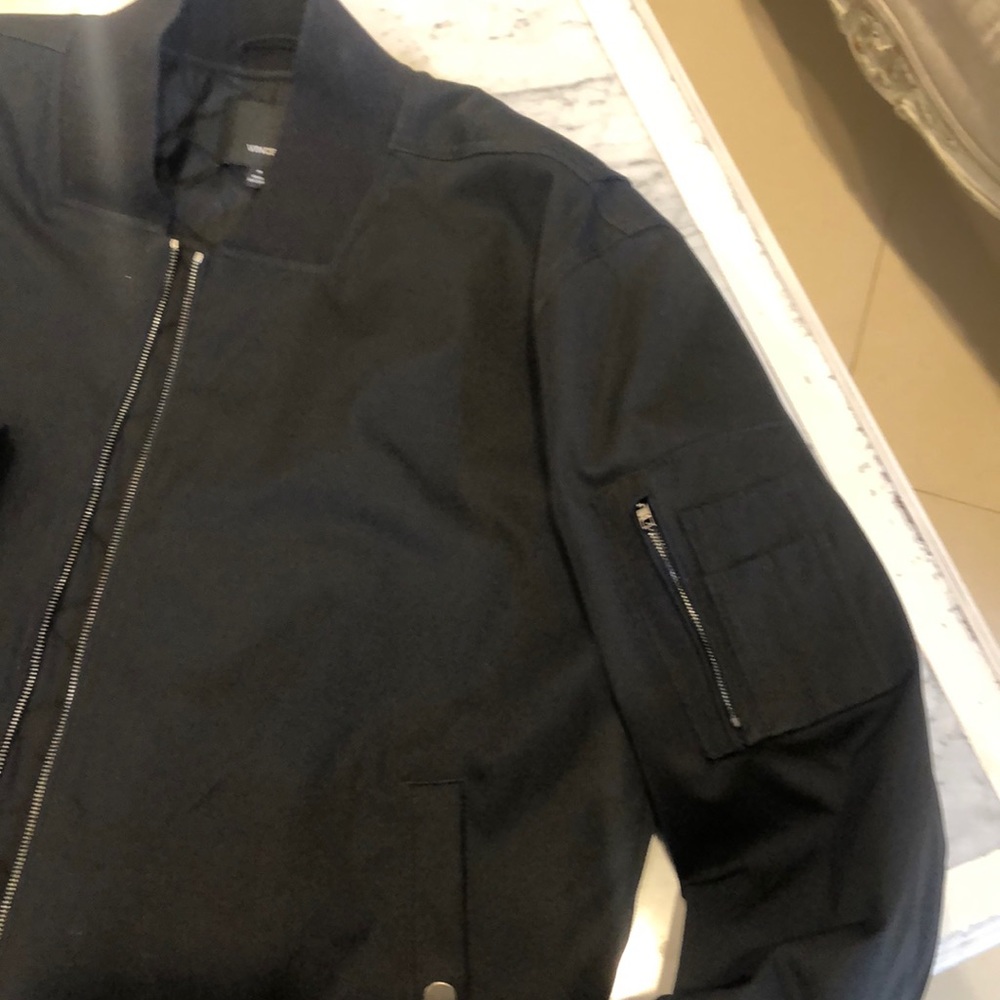 Jacket - Picture 7 of 8